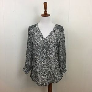 41 Hawthorne Hendrix Semi Sheer V-Neck‎ Blouse